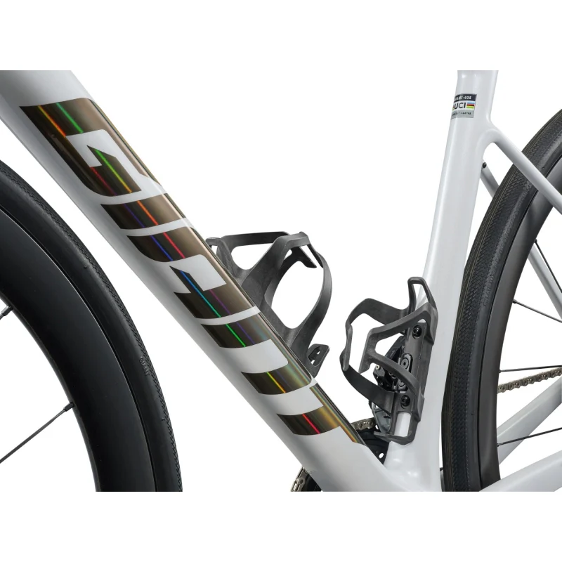 Giant MY26 Defy Advanced Pro 1 - Image 7